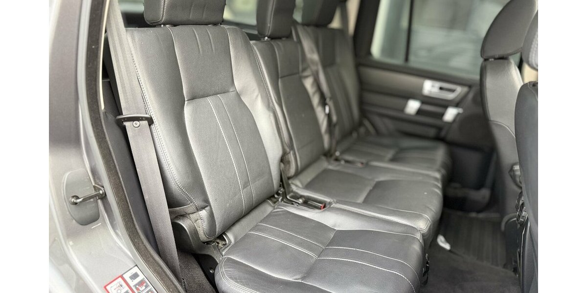 Land Rover Discovery SDV6 / HSE / Kamera / Pano / 7 Sitze 199.000 km 18.900 &euro; Mönchengladbach 41066