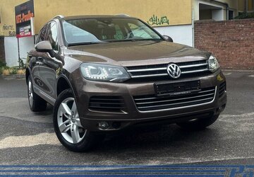 VW Touareg V6 TDI BMT*ALLRad*Standhzg*Pano*Leder* 222.965 km 13.890 &euro; Berlin 13187