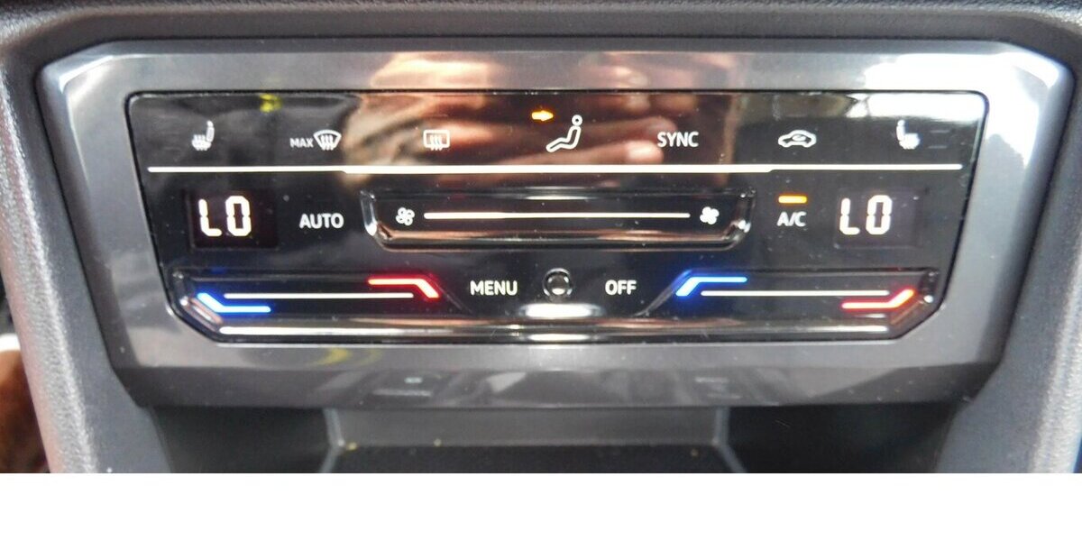 VW Tiguan Allspace 1.5 TSI Life 7 Sitze Navi DSG 31.300 km 28.390 &euro; Vordorf 38533