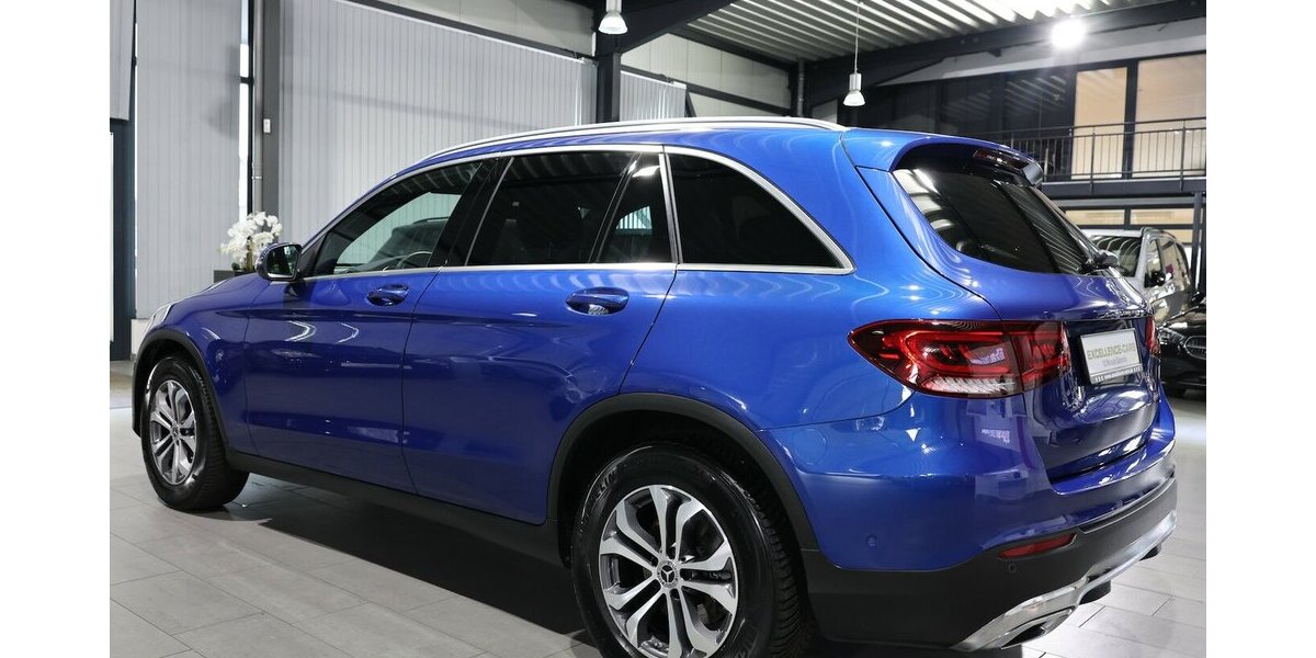 Mercedes-Benz GLC 300 d 4M BUSINESS SPORT PANORAMA, WIDESCREEN 150.000 km 30.333 &euro; Hamm 59077