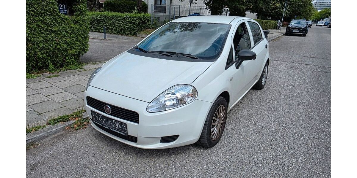 Fiat Punto 98.628 km 2.900 &euro; München 80922