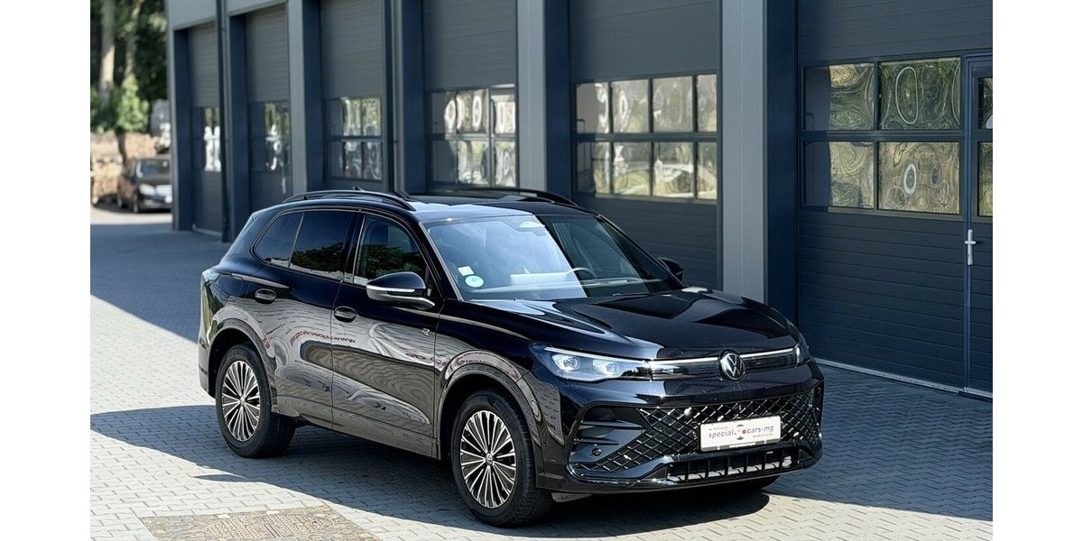 VW Tiguan R-Line Pano Memory HUD 360° 44.000 km 44.900 &euro; Mönchengladbach 41066