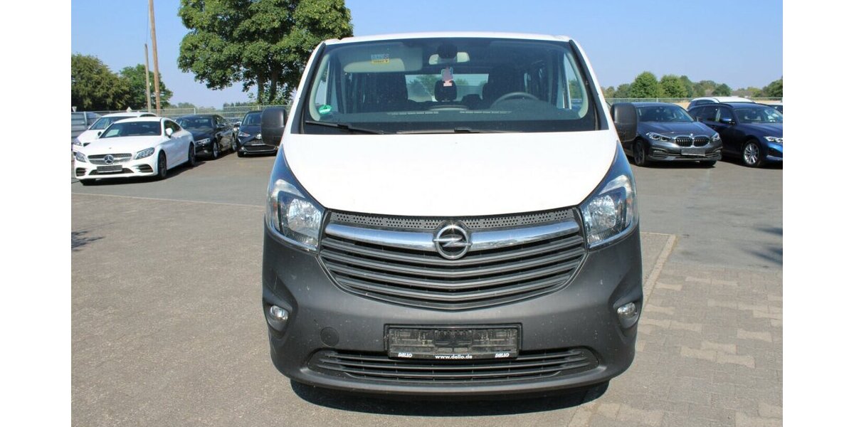 Opel Vivaro 1.6 D L1H1 8-Sitzer 189.128 km 9.980 &euro; Euskirchen 53881