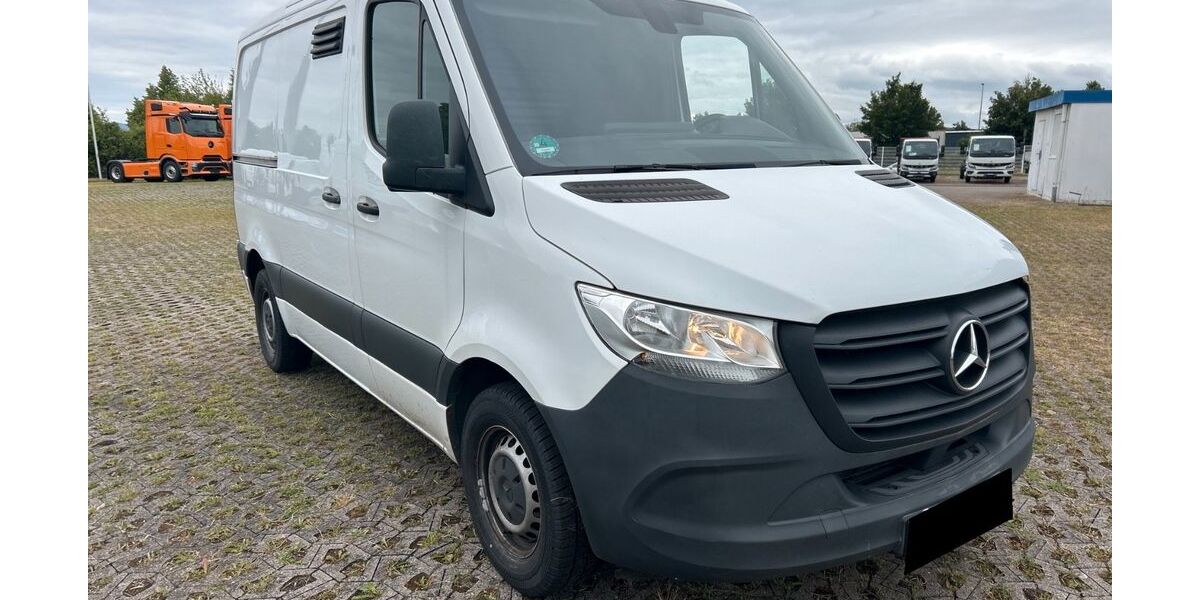 Mercedes-Benz Sprinter 287.000 km 14.999 &euro; Torgau 04860