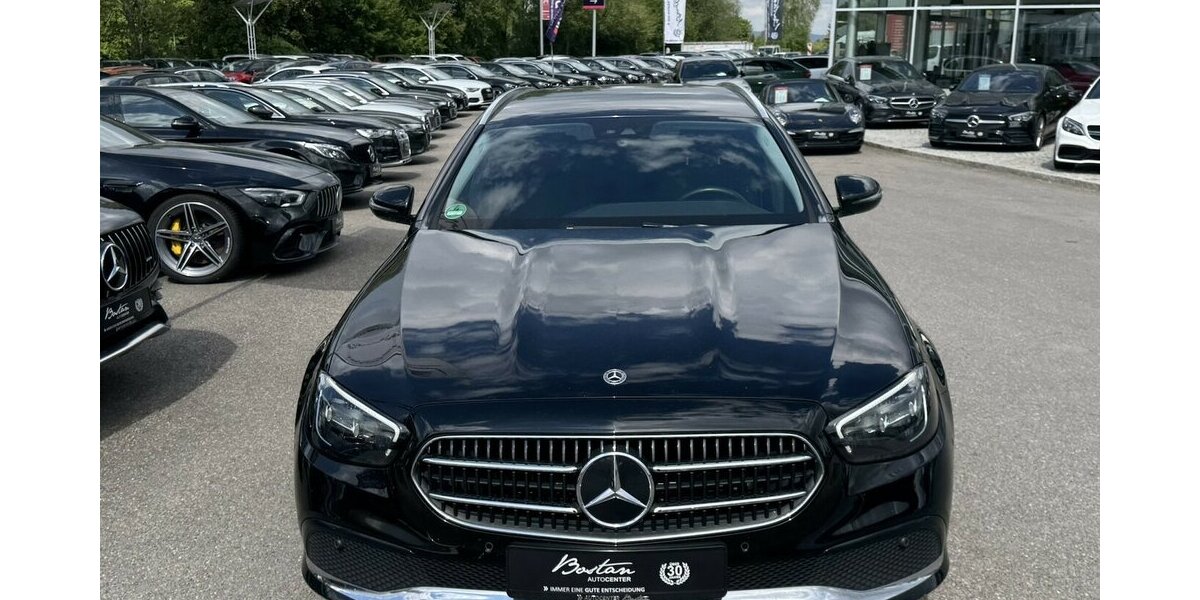 Mercedes-Benz E 400 d 4 MATIC/LED/KAMERA/KLIMA/DAB/APP-CONNECT 59.719 km 39.900 &euro; Villingen-Schwenningen 78054