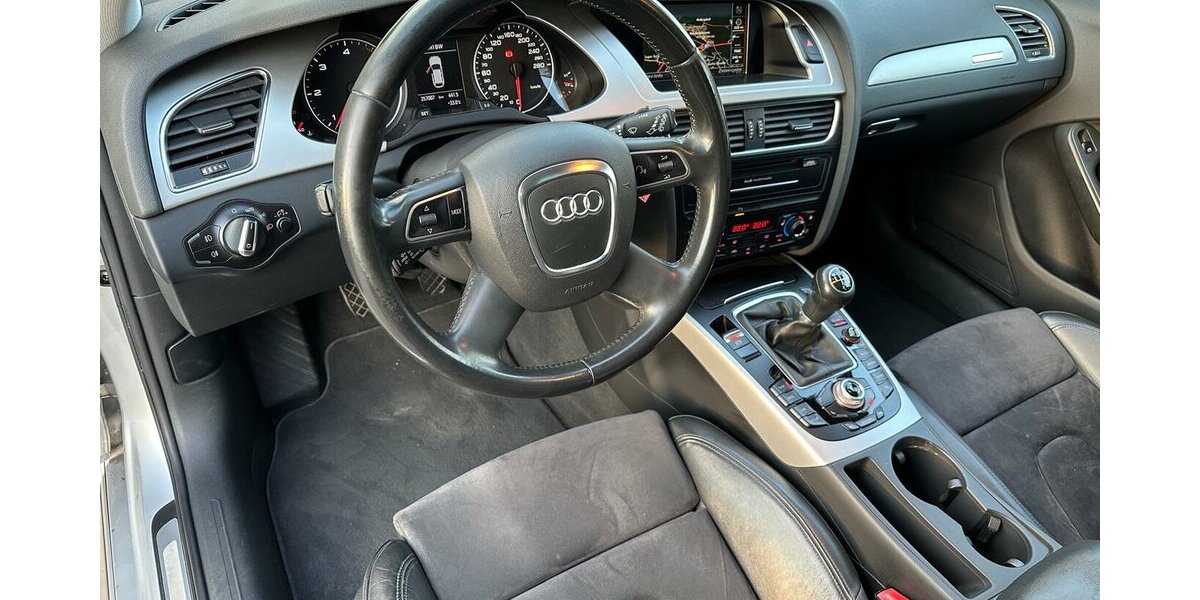 Audi A4 Allroad Avant 2.0 TDI Quattro 257.000 km 8.500 &euro; Schorndorf 73614