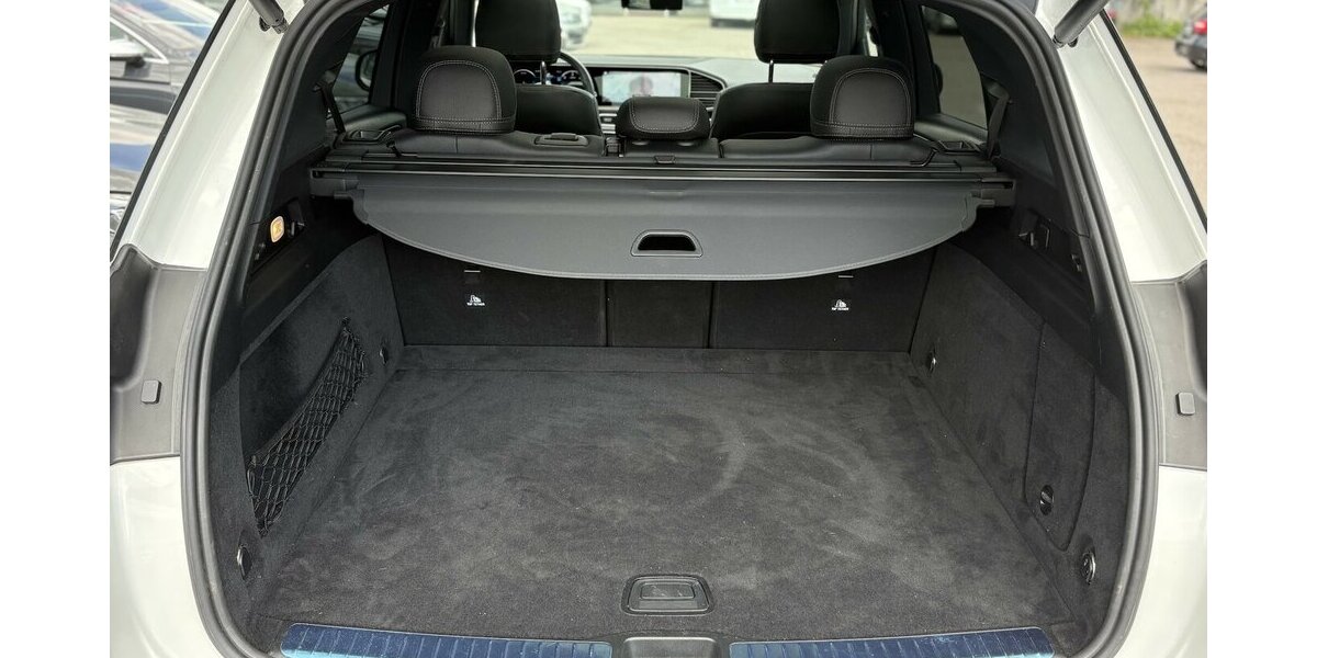 Mercedes-Benz GLE 300 4 Matic AMG NIGHT/PANO/BURMES/NAVI/360° 67.051 km 56.900 &euro; Villingen-Schwenningen 78054