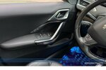 Peugeot 2008 Allure*Pano*Leder*R-Cam*Navi*SHZ*LED*USB* 81.293 km 9.990 &euro; Berlin 13187