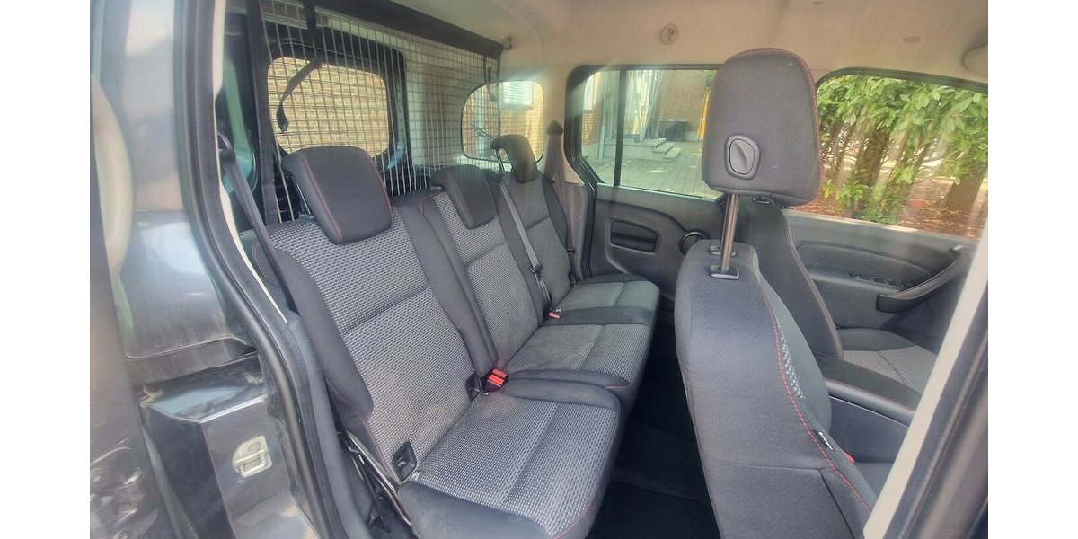 Mercedes-Benz Citan 111 CDI lang Tourer Edition Klima 58.000 km 15.998 &euro; Landau 76829