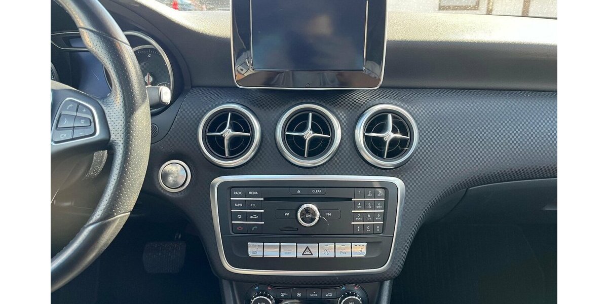 Mercedes-Benz A 220 CDI / AMG / Pano / Kamera / Navi / Euro6 195.000 km 15.490 &euro; Mönchengladbach 41066
