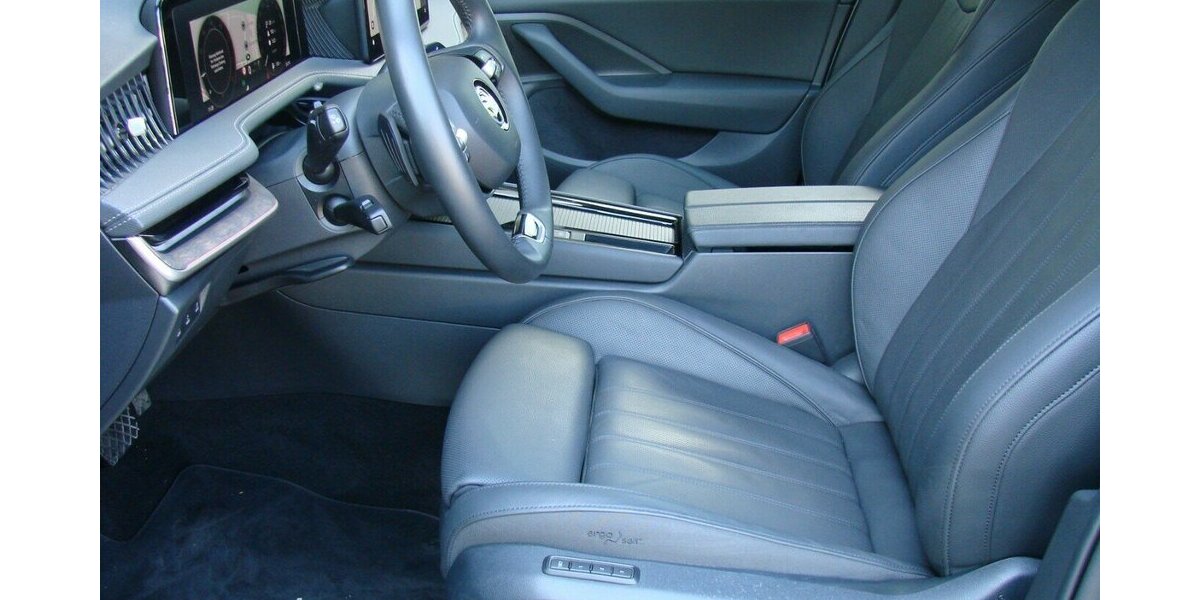 Skoda Superb 2.0TDi L&K 4x4 ACC LED AHK H&K 360º 41.532 km 38.880 &euro; Falkensee 14612