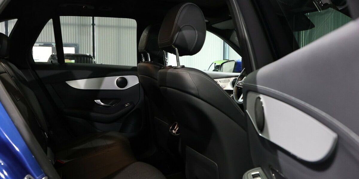 Mercedes-Benz GLC 300 d 4M BUSINESS SPORT PANORAMA, WIDESCREEN 150.000 km 30.333 &euro; Hamm 59077