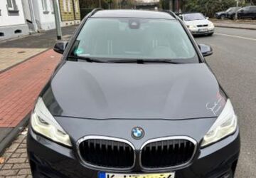 BMW 225 Active Tourer 112.000 km 12.999 &euro; Duisburg 47053