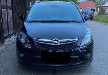 Opel Zafira Tourer 233.000 km 2.950 &euro; Leiferde 38542