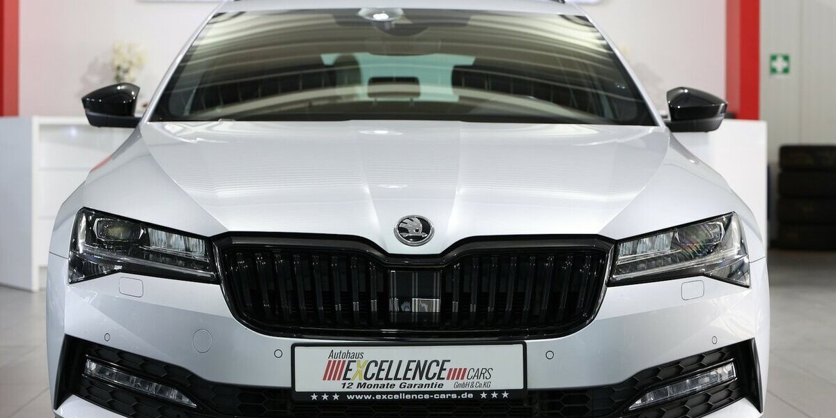 Skoda Superb Combi 2.0 TDI DSG 4x4 SPORTLINE BLACK 110.000 km 26.777 &euro; Hamm 59077