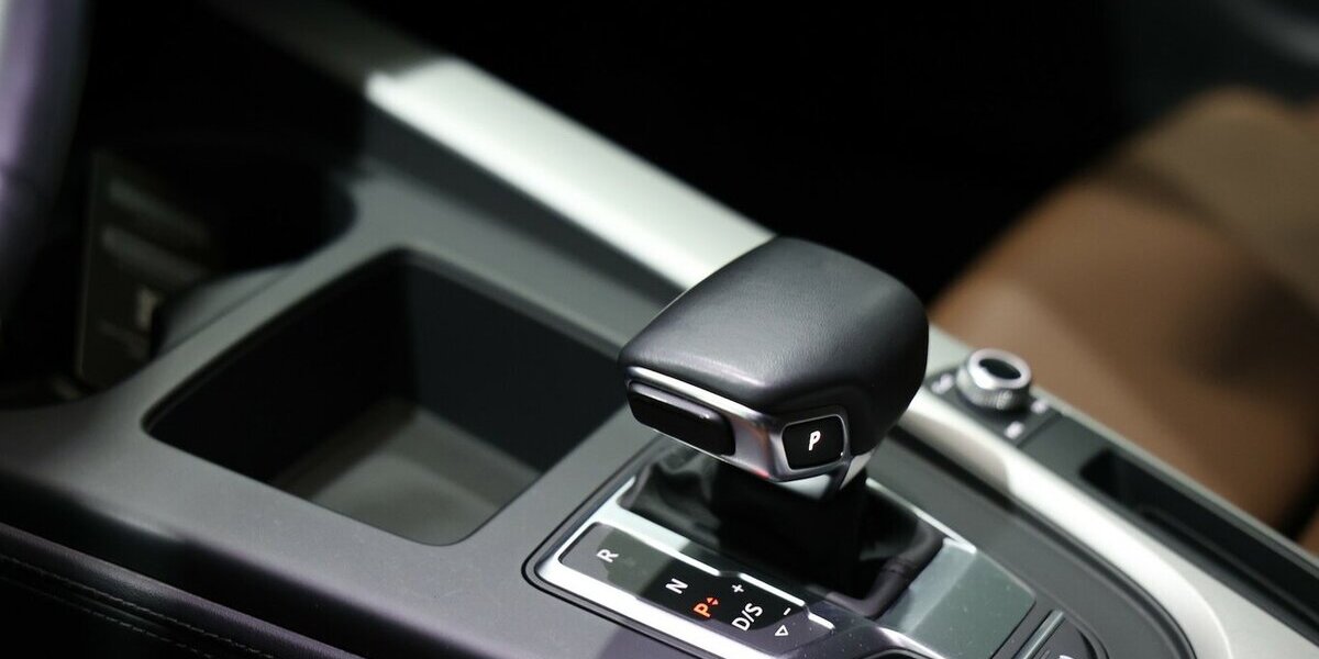Audi A4 Allroad 40 TDI Q BUSINESS GREY & BROWN / LED 199.000 km 18.994 &euro; Hamm 59077
