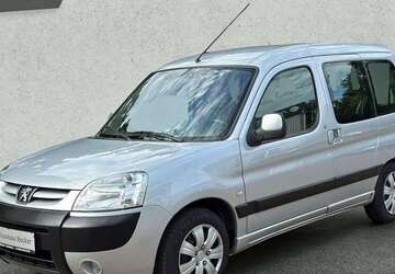 Peugeot Partner 94.000 km 9.450 &euro; Grasberg 28879