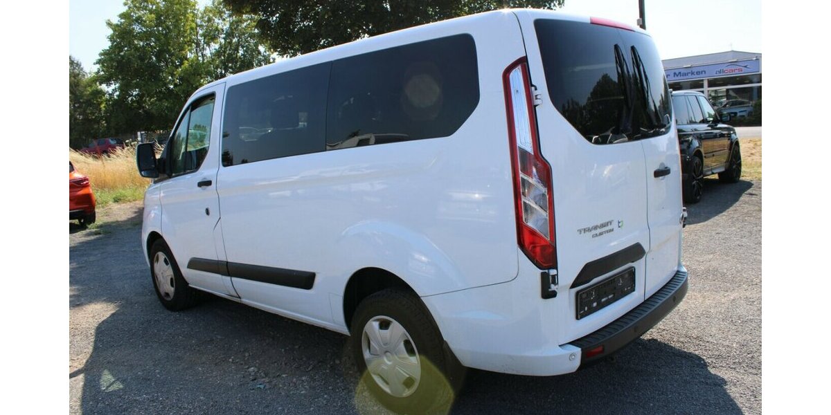 Ford Tourneo Custom 320 L1H1 VA - 8-Sitzer - 224.945 km 9.980 &euro; Euskirchen 53881