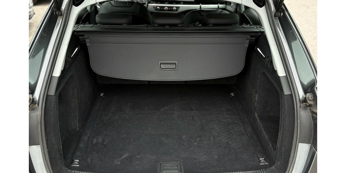 Audi A4 35 TDI S-Line CARPLAY/NAVI/V+C/DAB/SHZ/LED 179.447 km 17.900 &euro; Villingen-Schwenningen 78054
