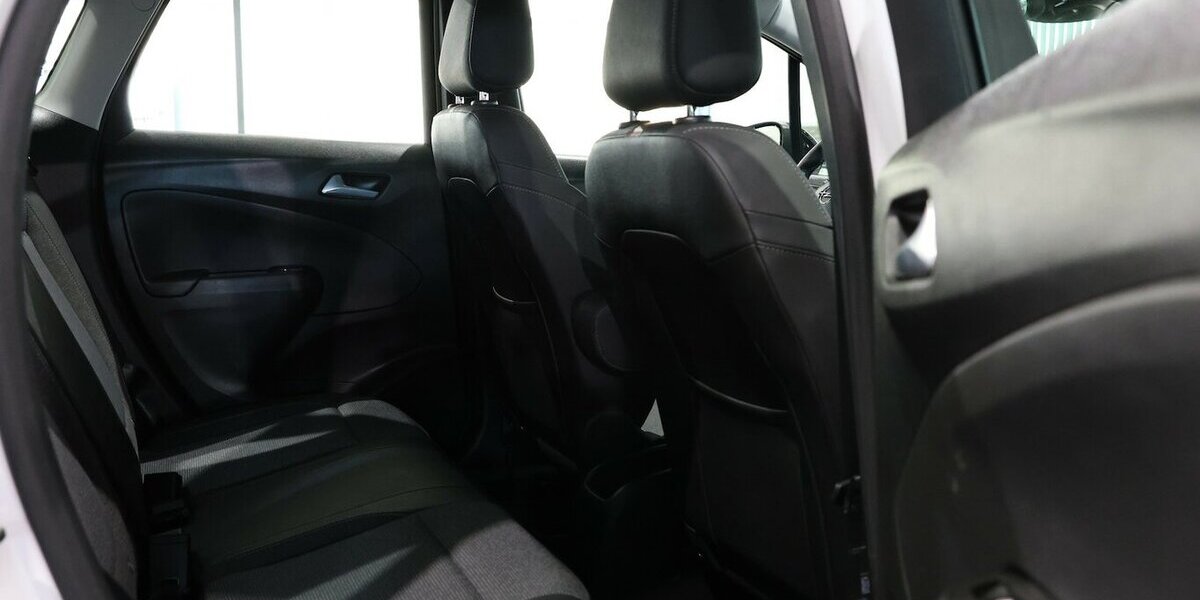 Opel Crossland 1.5 D BUSINESS ELEGANCE / LED / LEDER 127.000 km 12.221 &euro; Hamm 59077