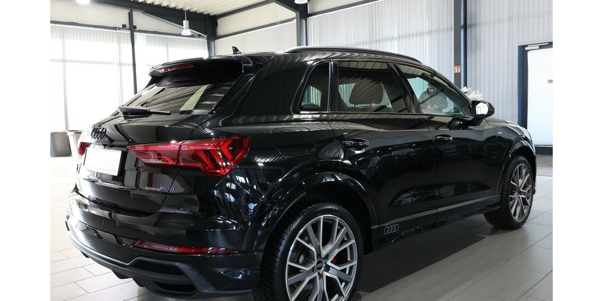 Audi Q3 40 TDI QUATTRO S-LINE SPORT BLACK MATRIX-LED 172.000 km 25.444 &euro; Hamm 59077