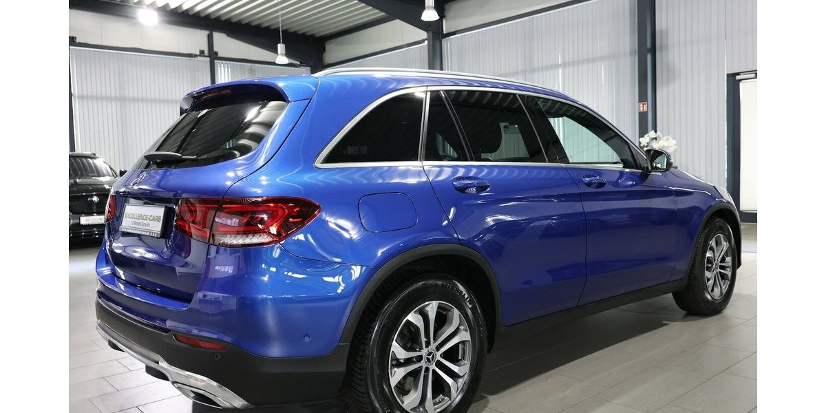 Mercedes-Benz GLC 300 d 4M BUSINESS SPORT PANORAMA, WIDESCREEN 150.000 km 30.333 &euro; Hamm 59077