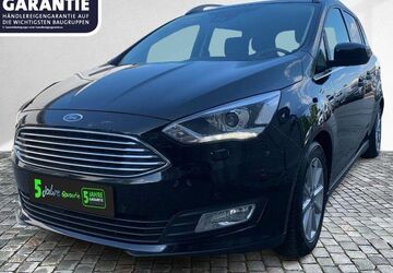 Ford Grand C-Max 79.437 km 15.480 &euro; München 81477