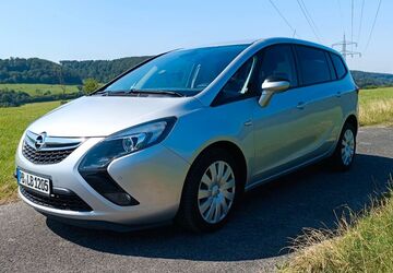 Opel Zafira Tourer 128.000 km 9.000 &euro; Altenbeken 33184